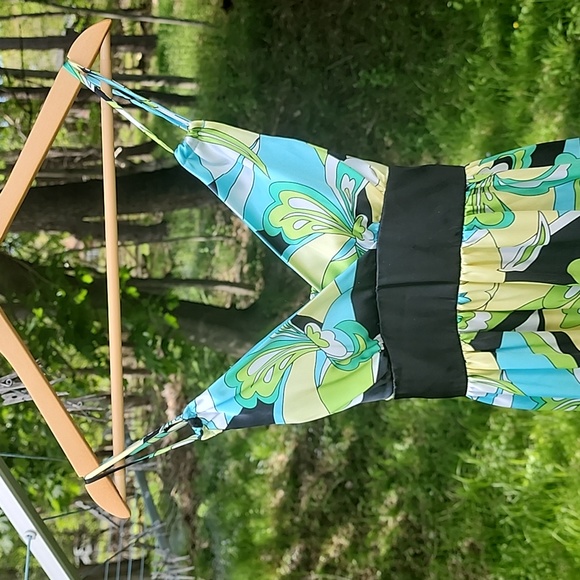 Retro design floor length dress - Picture 2 of 5